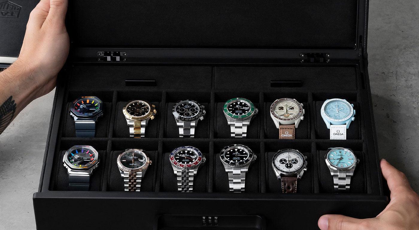 Collector case of watches for HoroBase about section